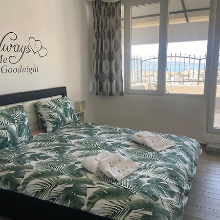 Ferienwohnung Golden View Penthouse Zadar Exterior foto